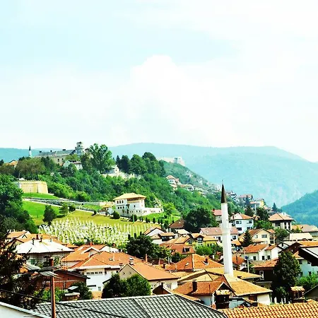 Saraj Apartman *